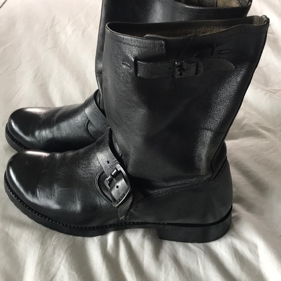 Frye Veronica short boots. Size 9.5 - Picture 4 of 7